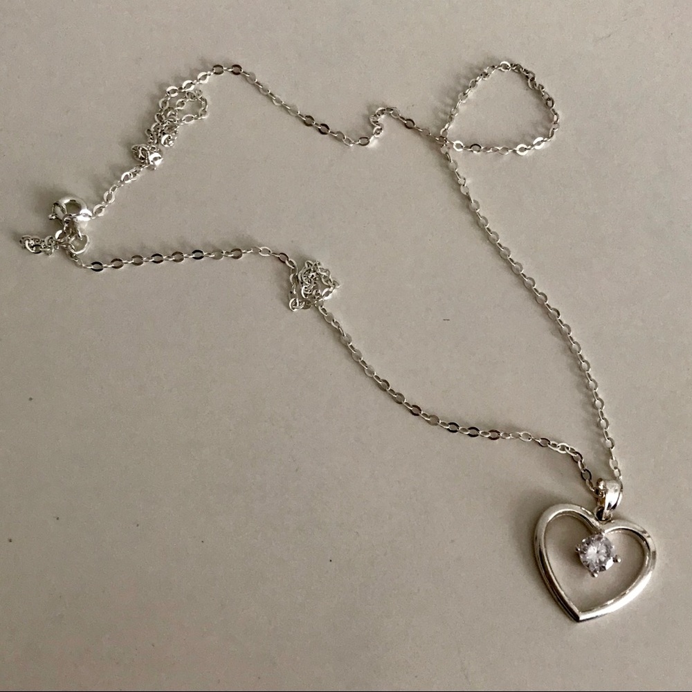 NIB 925 ‘Mom Jordan’ Heart Shaped Pendant
